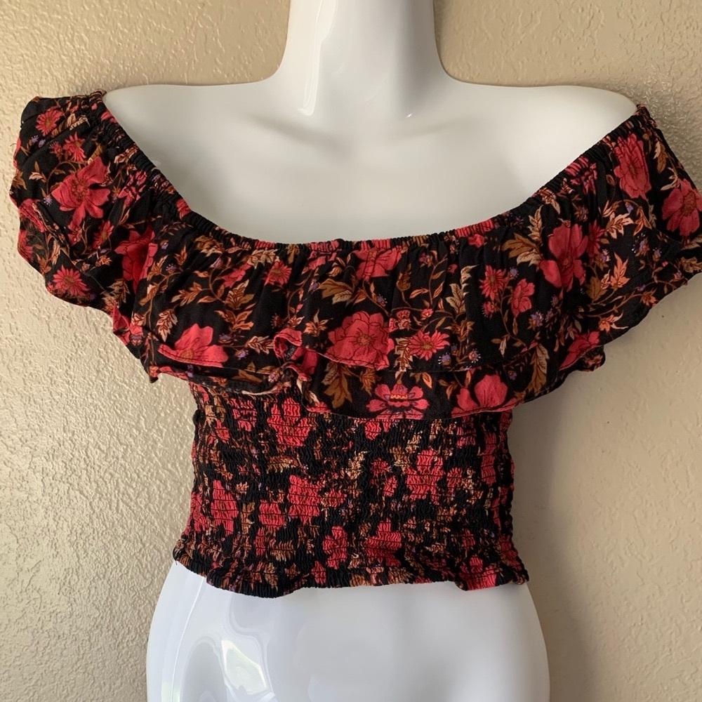 Haute Project Floral Smocked Ruffle Cottagecore Whimsigoth Crop Top Size M - Picture 2 of 5